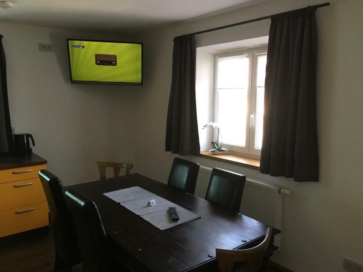 Pension Zur Alten Post Untermeitingen Exterior foto