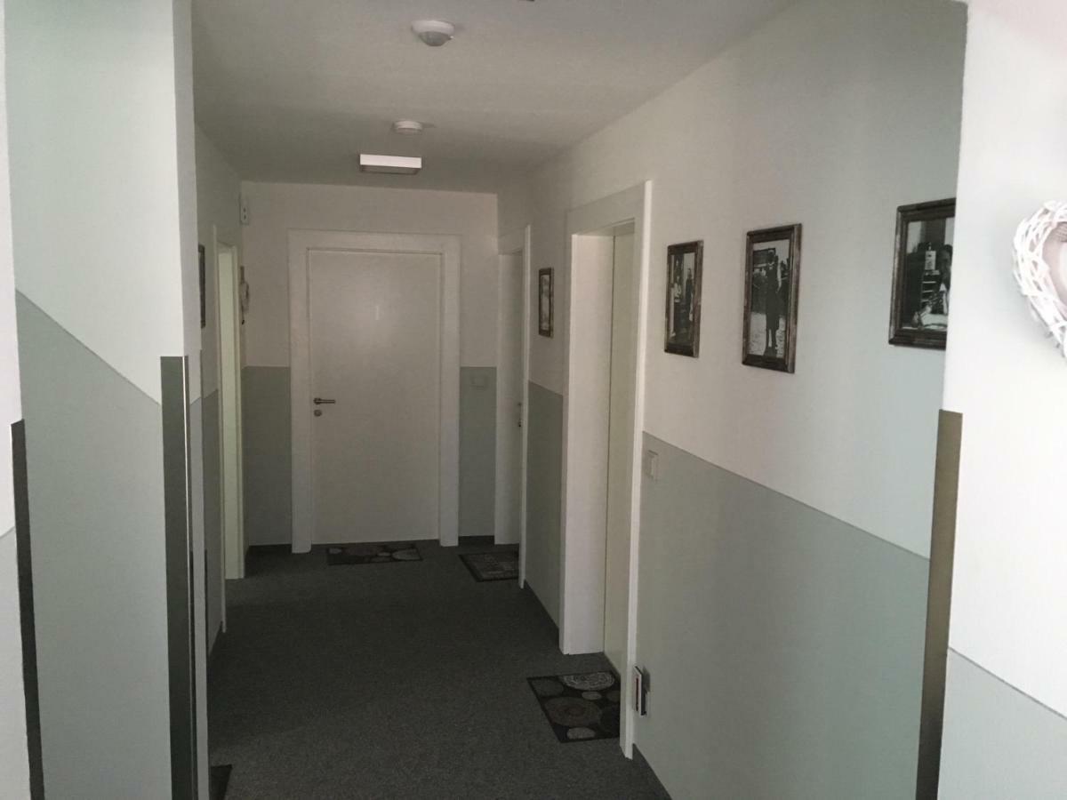 Pension Zur Alten Post Untermeitingen Exterior foto